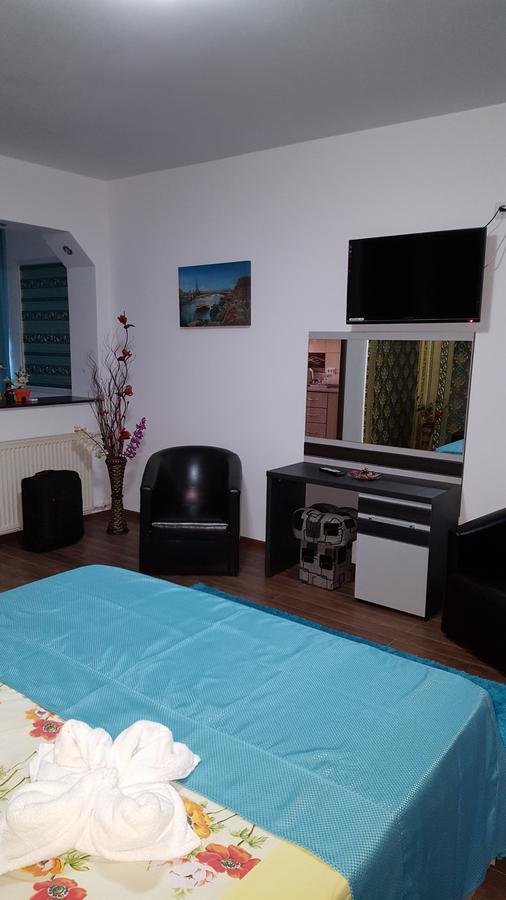 Garsoniera Apartment Bucureşti Ngoại thất bức ảnh